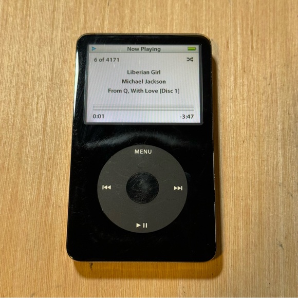 iPod Model:A1136 5thGen 30GB Blk Tested Good w/4171 Songs/Charger Read Info Blw! - Picture 10 of 14